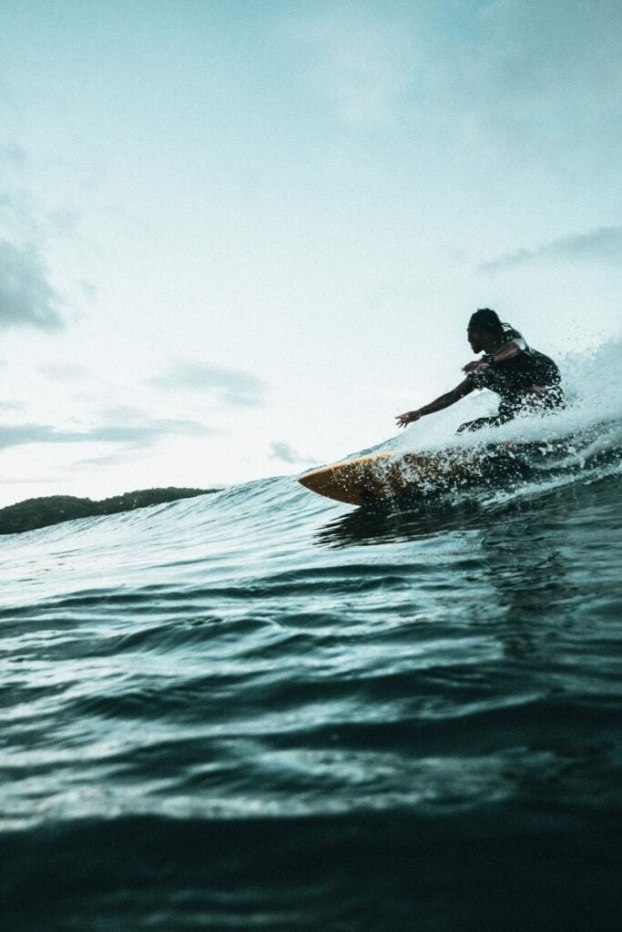 curso surf Lastres Hotel Palacio de Luces Asturias