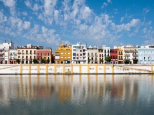 Province-de-seville-Quartier-de-triana-a-cote-du-fleuve-guadalquivir